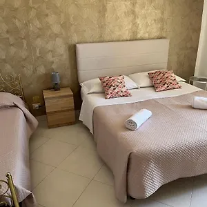https://your-holidays-in-recanati.sicilyhotelsitaly.net