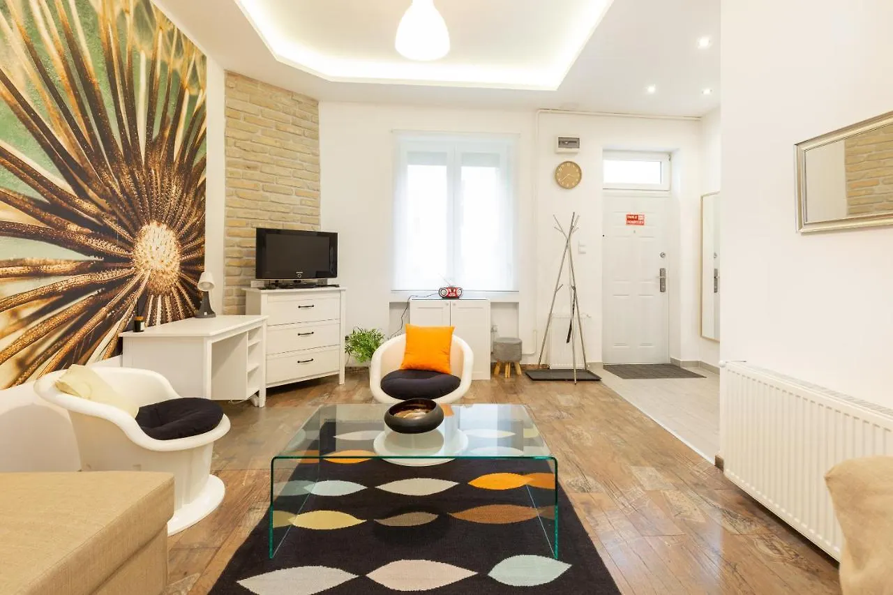 K13 Klauzal Apartment Budapest